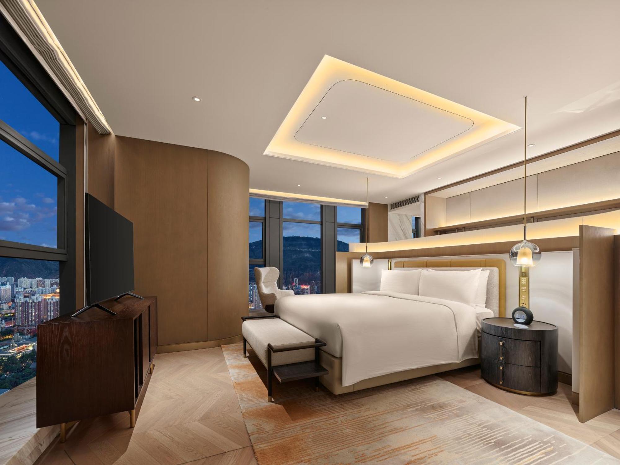 Hilton Lanzhou City Center Экстерьер фото