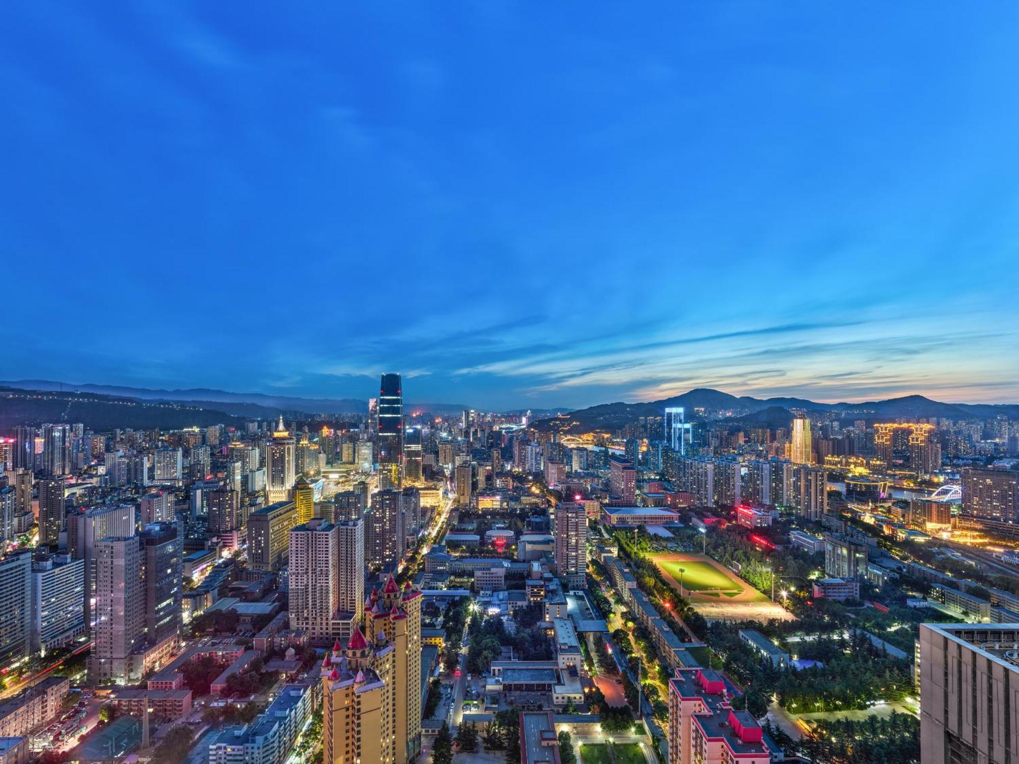 Hilton Lanzhou City Center Экстерьер фото